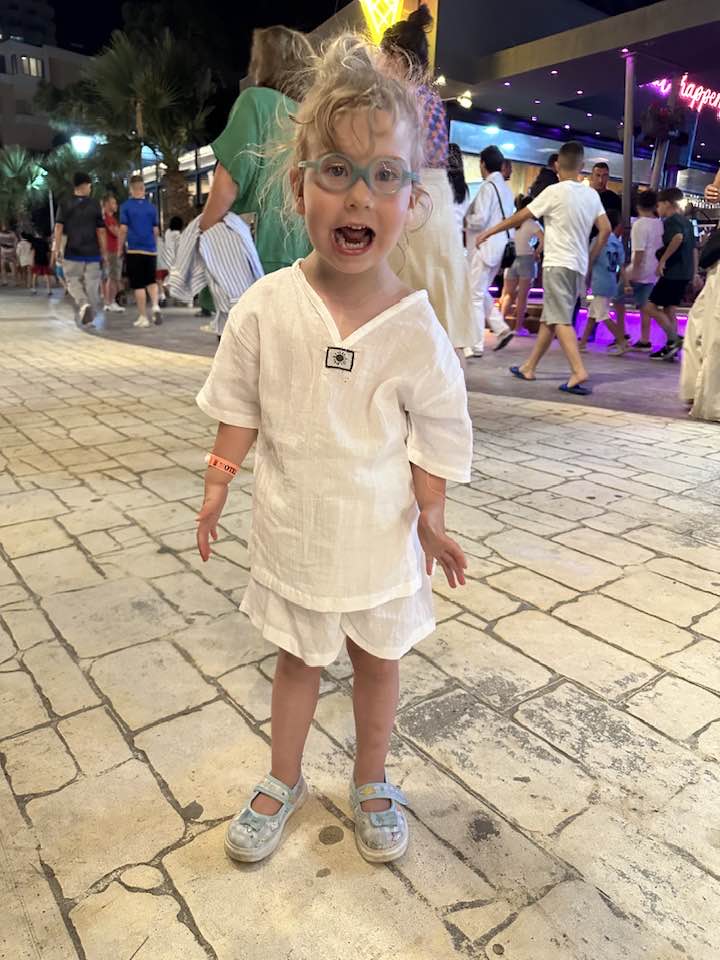 OTACZAMY WSPARCIEM MILENKĘ - obrazek 10